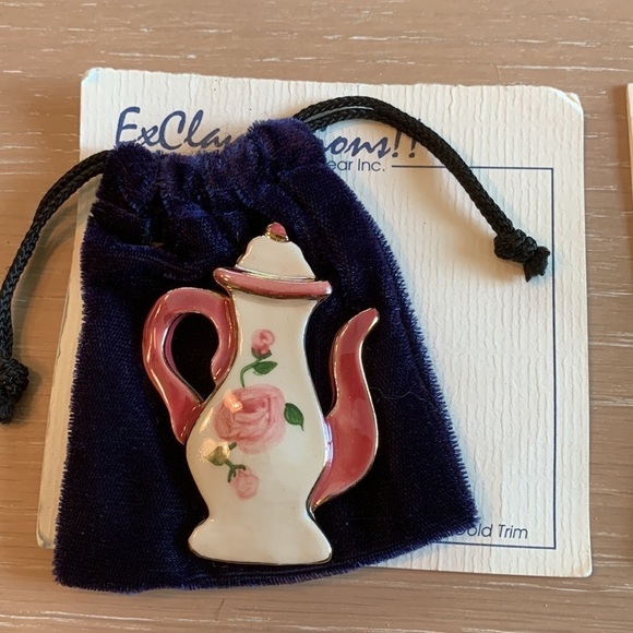 Lot of 6 ExClaynations Art to Wear pins with bags. All new - Make an offer! - Picture 2 of 9